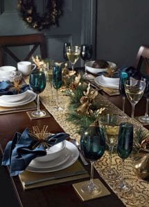 Mesa posta para o Natal