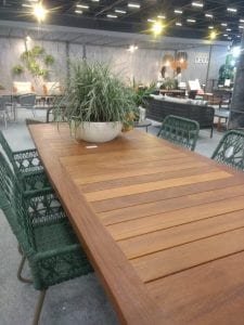 MESA PARA ÁREA EXTERNA NA ABIMAD