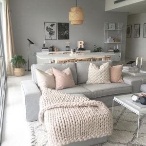 Sofá com maxi tricot