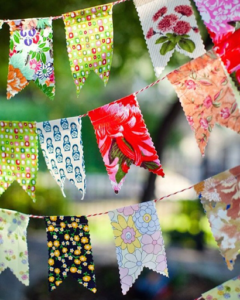 Bandeiras para mesas de festa junina