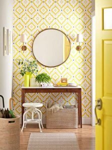 hall com papel de parede -dicas de feng shui